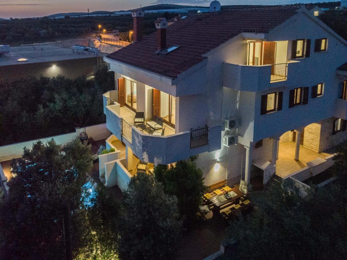 Villa Slavica Sveti Filip i Jakov Ngoại thất bức ảnh