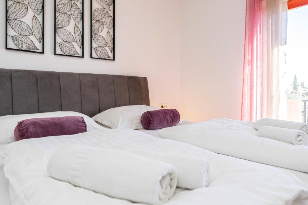 Villa Slavica Sveti Filip i Jakov Ngoại thất bức ảnh
