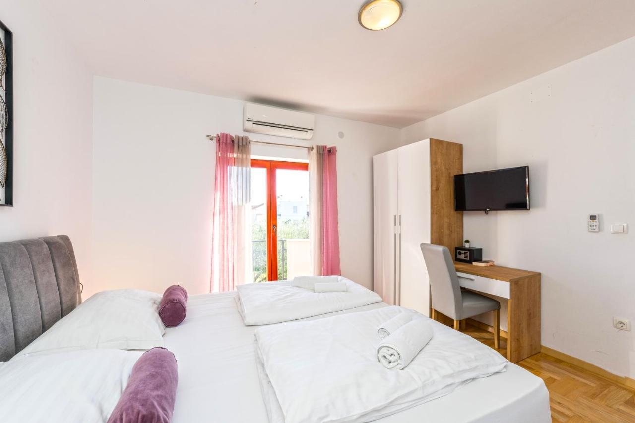 Villa Slavica Sveti Filip i Jakov Ngoại thất bức ảnh